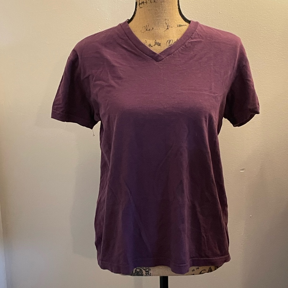 Women’s Classic V-Neck Tee in Purple